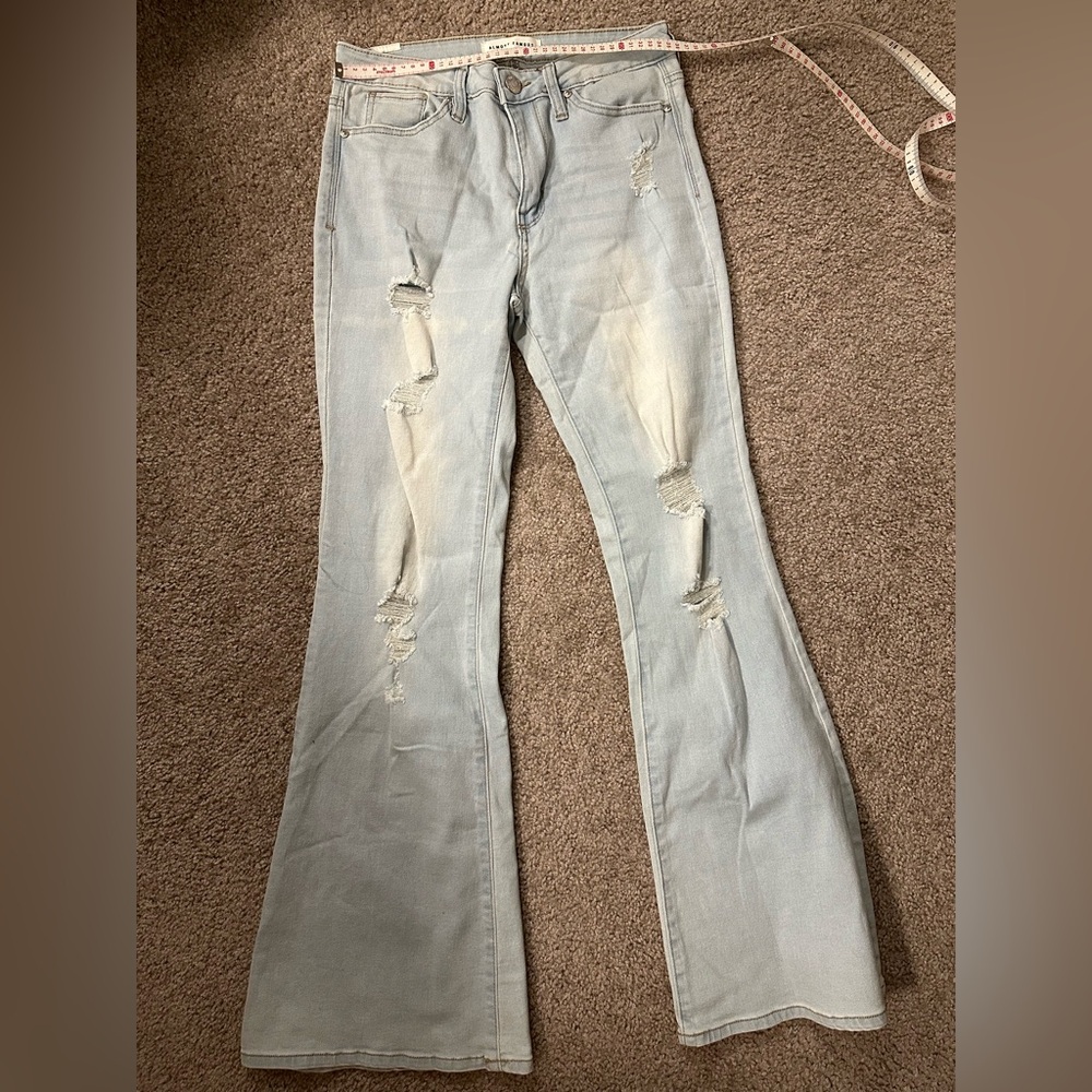 Distressed Light Blue Women's Jeans